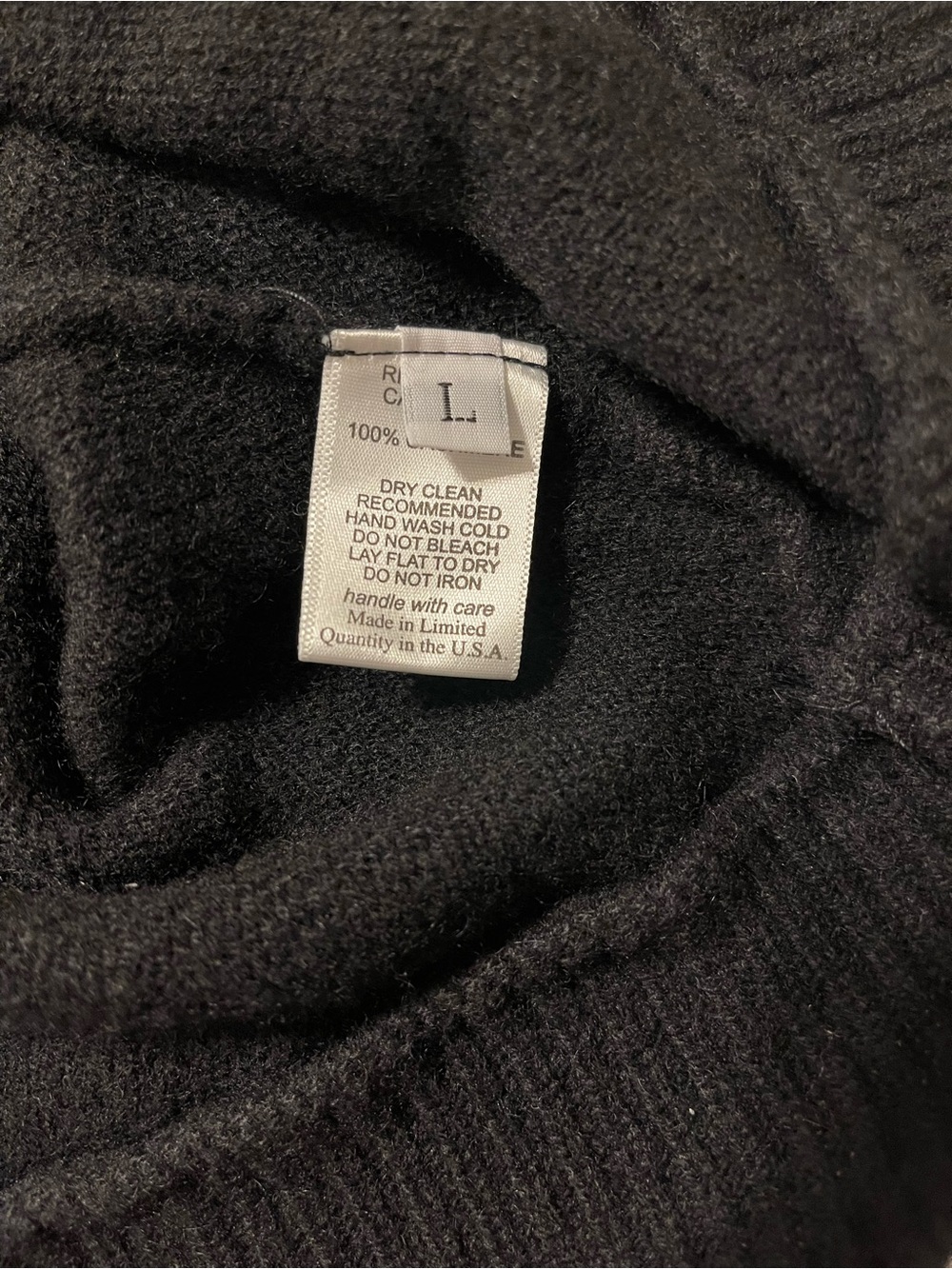 Lauren Moshi Black Cashmere Crewneck Sweater with Ruby Red Lip Motif - Picture 7 of 8